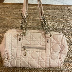 Cream quilted plush shoulder bag